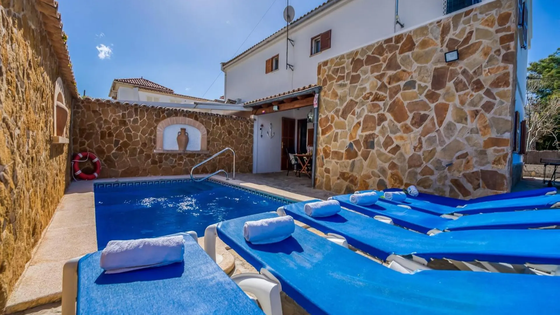Ideal Villa In Puerto Pollensa Tatil Evi